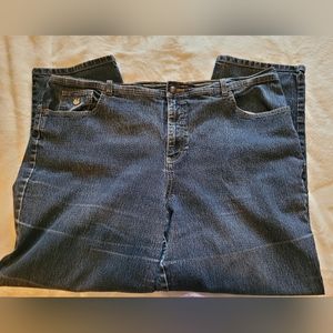 Gloria Vanderbilt jeans for women. Size 22W.